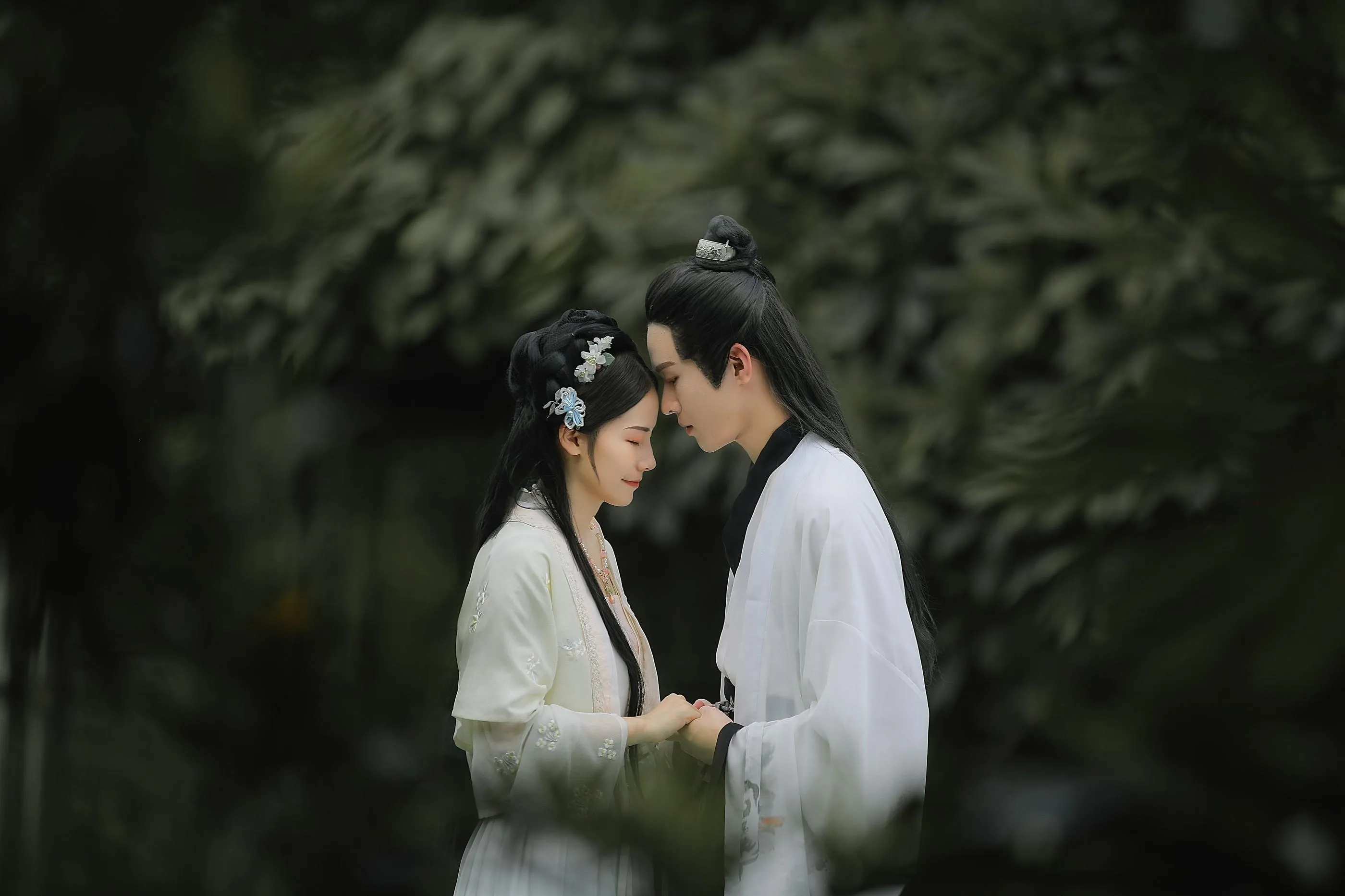 [YITUYU艺图语]2021.09.02 花月下 小星 [22P]插图